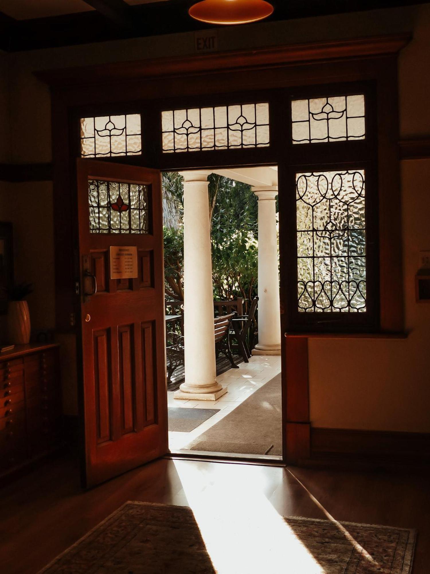 King George'S Guest House Порт Елизабет Екстериор снимка